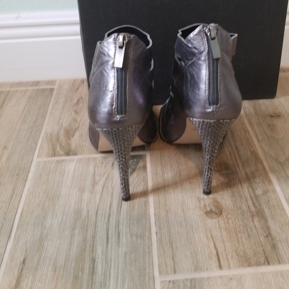 Gladiator booties - Picture 3 of 5